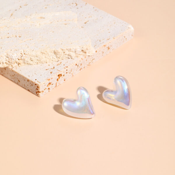 O1CN01auDUbJ1VD5gPldYwH_2466522618-0-cib Wholesale Mermaid Heart Pearl Alloy Ear Studs