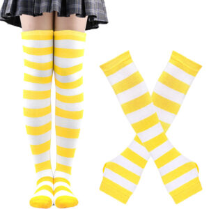 Hands and Feet/Yellow and White 31 / All yards