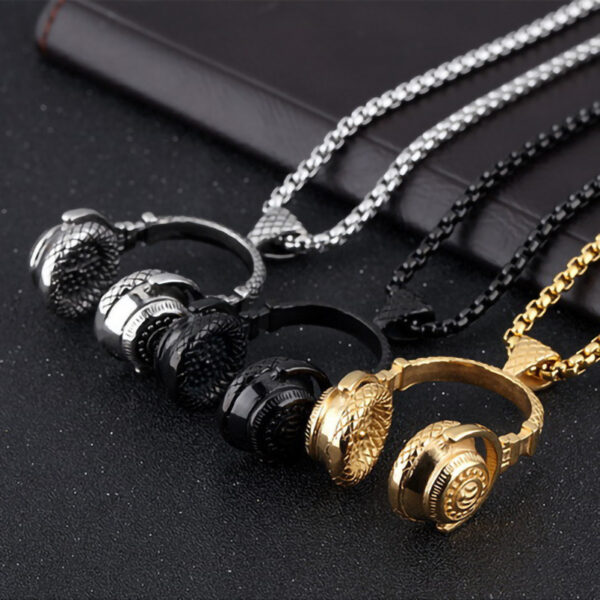 Wholesale Alloy Headphone Pendant Titanium Steel Necklaces