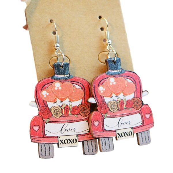 O1CN01bfLDtR2HKyDBVT51D_3294559133-0-cib Wholesale Valentine's Day Car XOXO Earrings