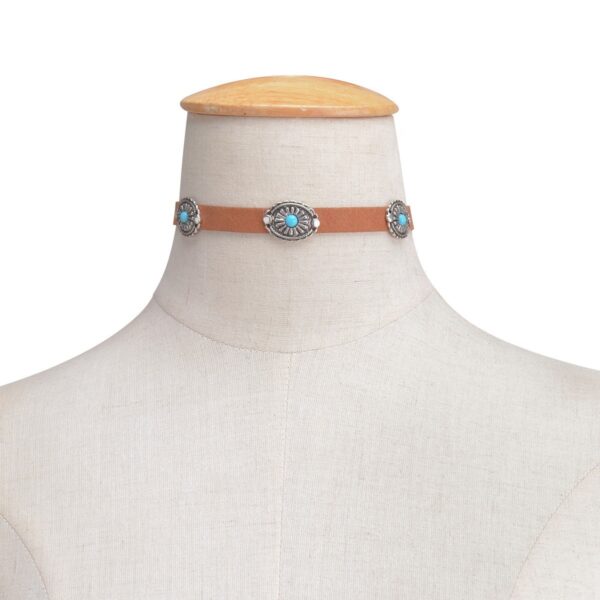 Wholesale Alloy Bohemian Faceplate Turquoise Pendant Necklace