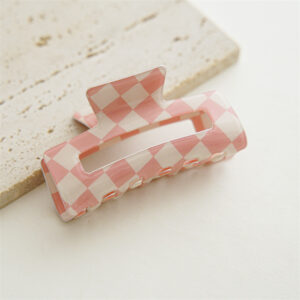 Pink white grid [about 8cm]]