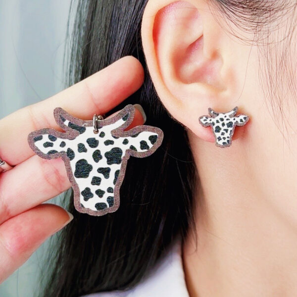 Wholesale Large Bull Head Small Bull Head Wood Earrings