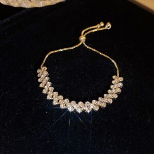 Diamond Gold Geometric Pull-out Bracelet