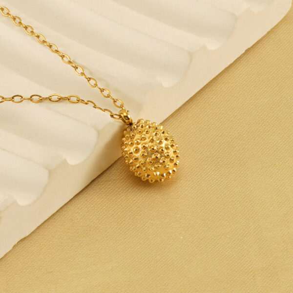 O1CN01c6xAE21tSFcZ7lmdM_2211833655900-0-cib Wholesale Stainless Steel 18k Gold Plated Durian Necklace Titanium Steel