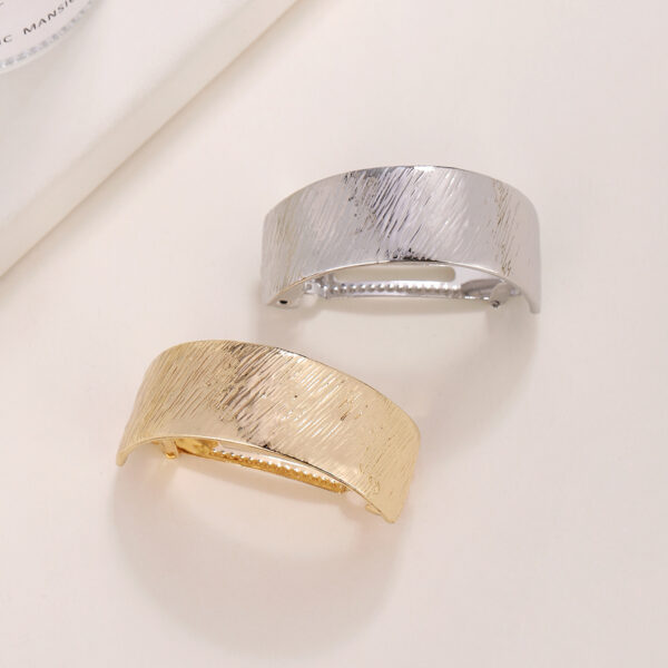 O1CN01cCcI9v1XcOrS4sUna_1734342944-0-cib Wholesale Curved Alloy Hair Clips