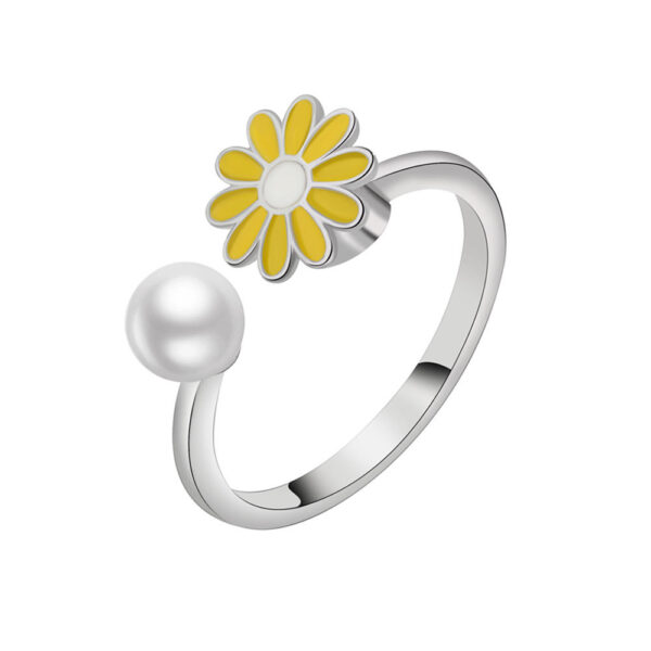 Wholesale Daisy Pearl Copper Rotary Adjustable Rings