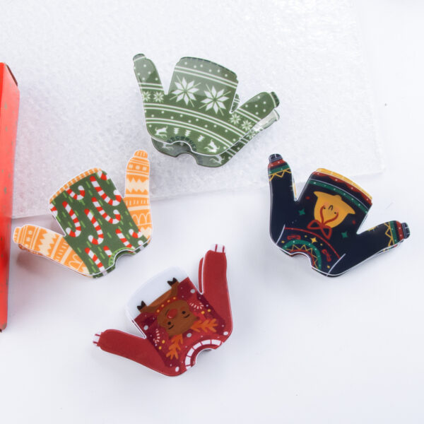O1CN01cJFdBA25AdqFLHLJI_2212693817486-0-cib Wholesale Christmas Sweaters with Hair Clips