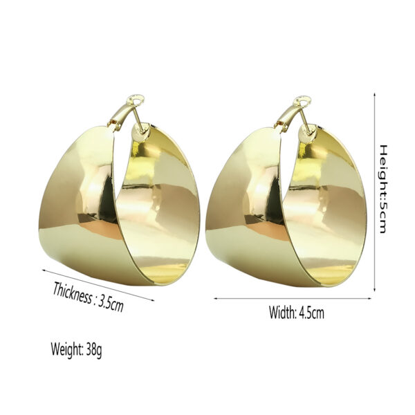 O1CN01cNe9fr1YXeHcfk9U6_2713133069-0-cib Wholesale Circle Exaggerated Alloy Earrings