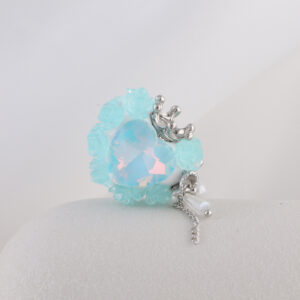 Light changing lake blue