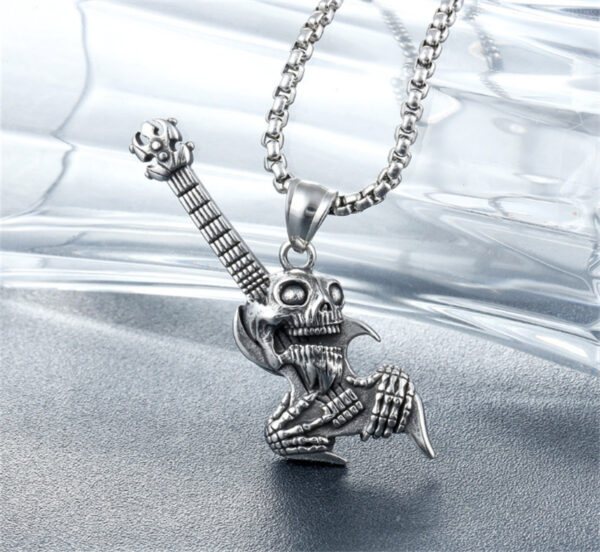 O1CN01cSpJ8r1jaosmowkRF_2200790754565-0-cib Wholesale Punk Goth Skull Men's Titanium Steel Stainless Steel Necklace