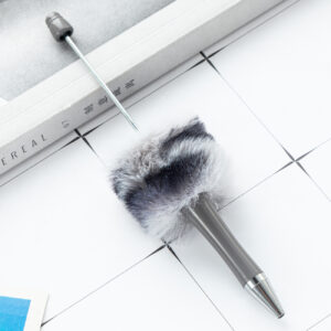 bullet 1.0 / Gray leopard print (fur ball)