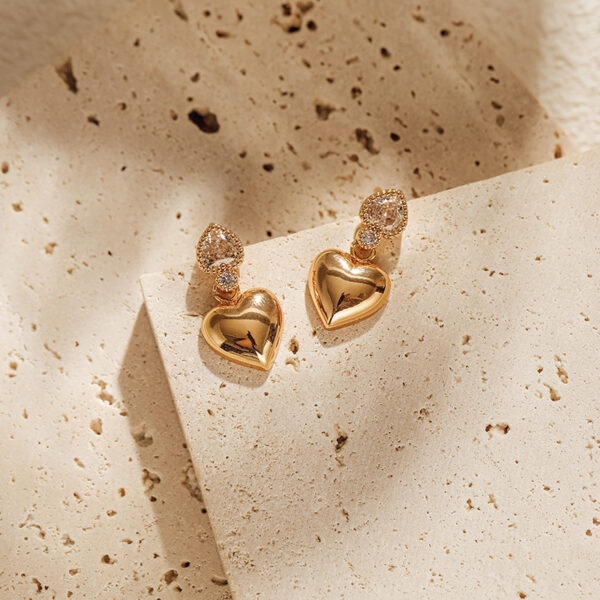 Wholesale Love S925 Silver Needle Inlaid Zircon Gold Plated Earrings