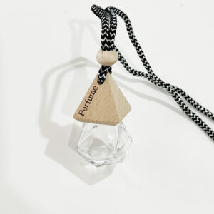 Triangle cap black and white rope Diamond bottle / Customized contact customer service