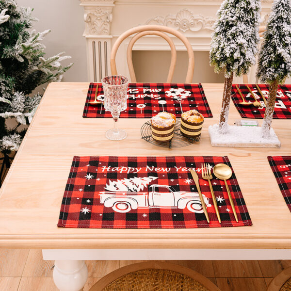 Wholesale Christmas New Santa Claus Fabric Knife and Fork Set Christmas Table Decoration Red and Black Plaid Printing Mat