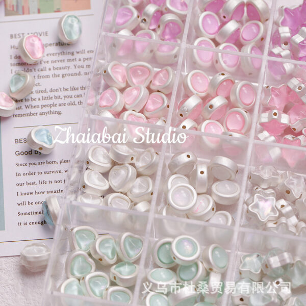 O1CN01csRFtV1F2zDFQsfkv_2207238290430-0-cib Wholesale Alloy Zircon Heart Star Scattered Beads