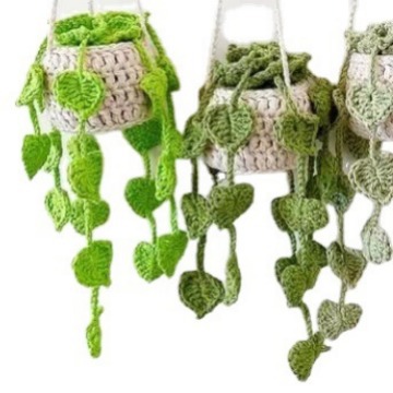 O1CN01cvZ9La1bC4ee8ytZT_2208522883428-0-cib Wholesale Car Hanging Ornament Handmade Wool Crochet Chlorophytum Potted Plant