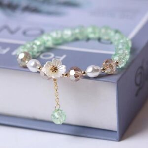 Green flower bracelet