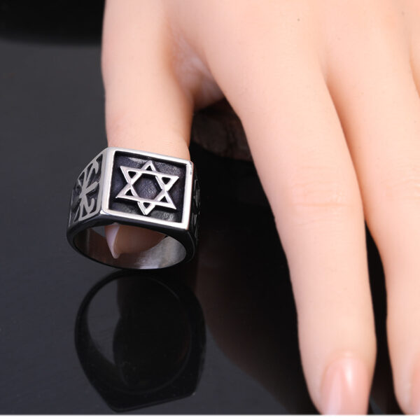 O1CN01dAiD7e1G4BxvDLPpz_990370568-0-cib Wholesale Titanium Steel Hexagram Star Retro Stainless Steel Star Personalized Rings