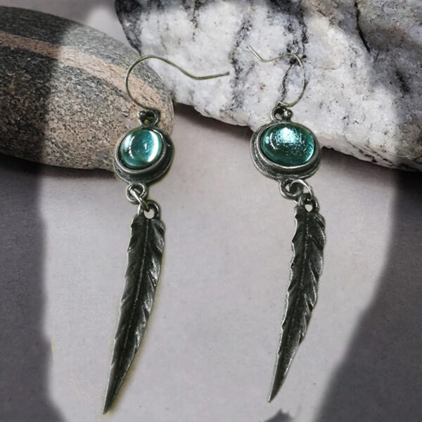 O1CN01dKeRnj1qyMX6lvx3c_2206372095564-0-cib Wholesale Opal Feather Pendant Alloy Earrings