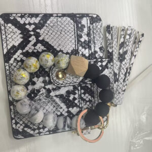 Black and White snake pattern