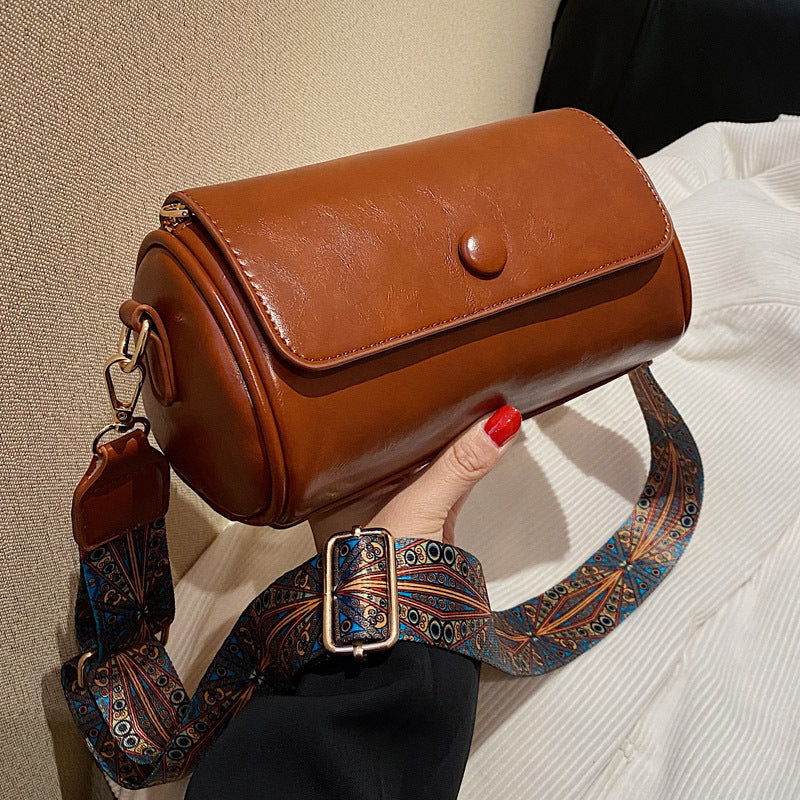 Wholesale PU Messenger Broadband Single Shoulder Cylinder Bag