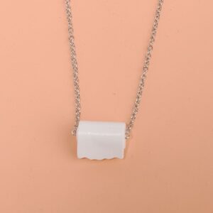 Tissue necklace