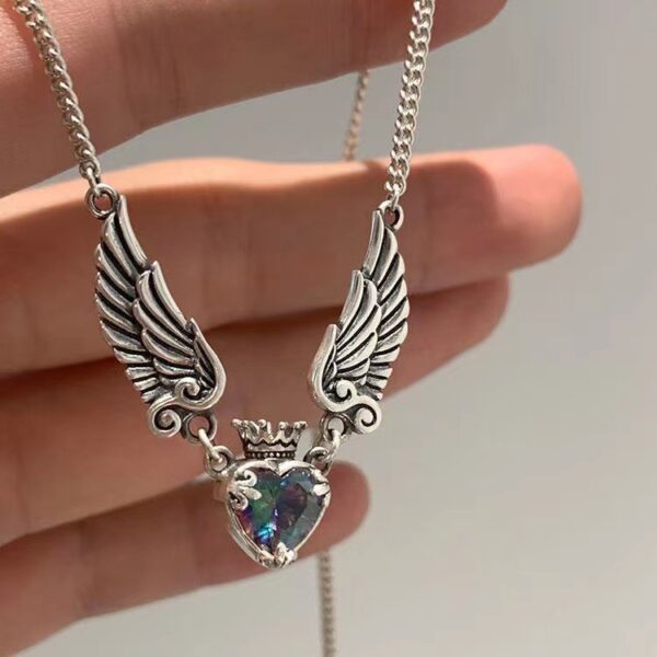 O1CN01dXBTJt1qr2BXLUbLa_2206574885548-0-cib Wholesale Vintage Love Crown Wings Necklace