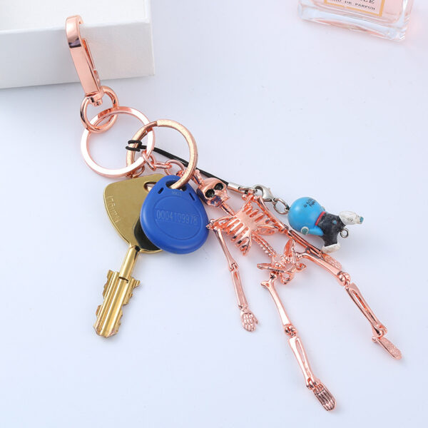 O1CN01dYBVeB1iMnJGWTlIt_937534399-0-cib Wholesale Zinc Alloy Easter Skeleton Creative Key Chain