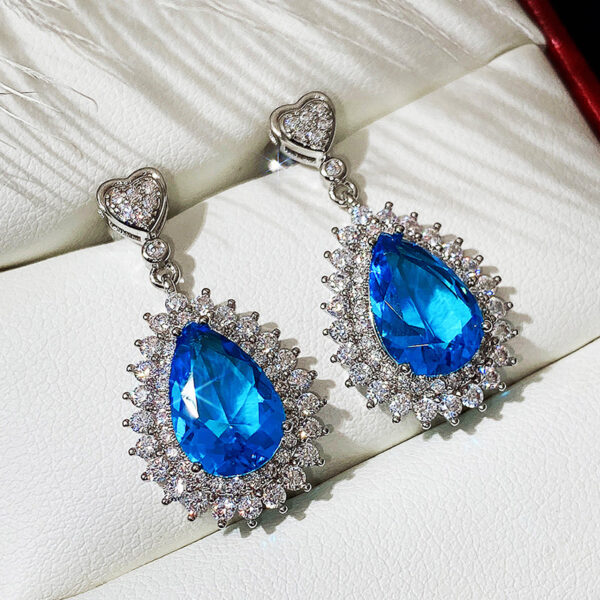 O1CN01djevpn1jNXFzHiRZw_3551054536-0-cib Wholesale Water Drop Blue Zircon Blue Gemstone Earrings