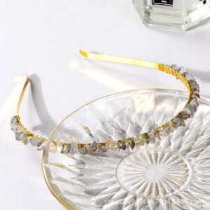 Gray Moonlight single row