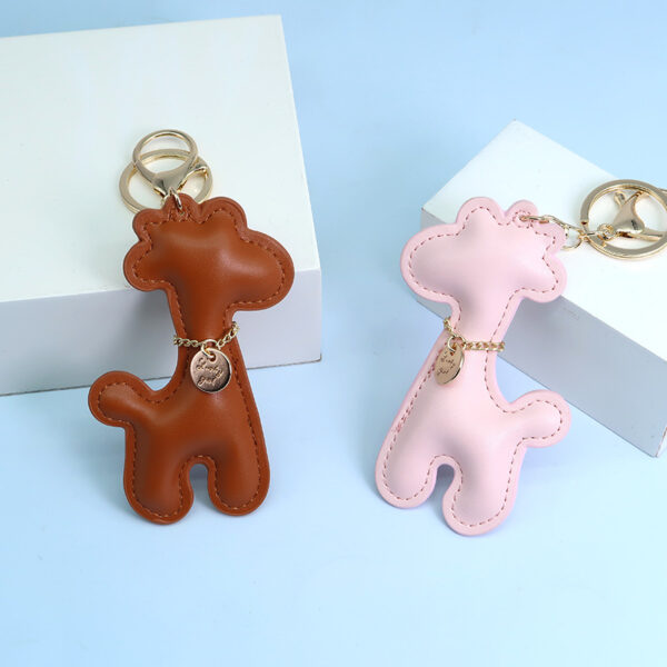 O1CN01doRVU524iFBLwf0BR_2208109567424-0-cib-1 Wholesale Giraffe PU Cartoon Keychain