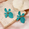 O1CN01dpLciv1g7YcyQ5P96_3975744095-0-cib Wholesale 3D Flower Alloy Earrings