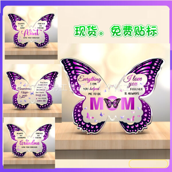 Wholesale Transparent Acrylic Butterfly Ornaments for Family Birthday Gifts Home Office Desktop Ornaments