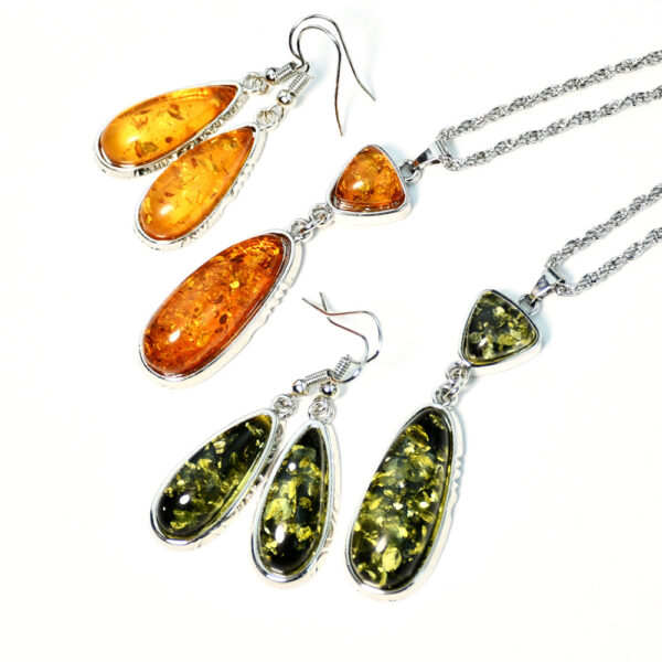 Wholesale Imitation Amber Water Drop Alloy Necklace Earrings Set
