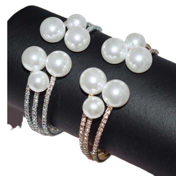 O1CN01eBbt0G2ILG6BvUyAE_2212697029269-0-cib Wholesale Pearl Rhinestone Multilayer Opening Bracelet