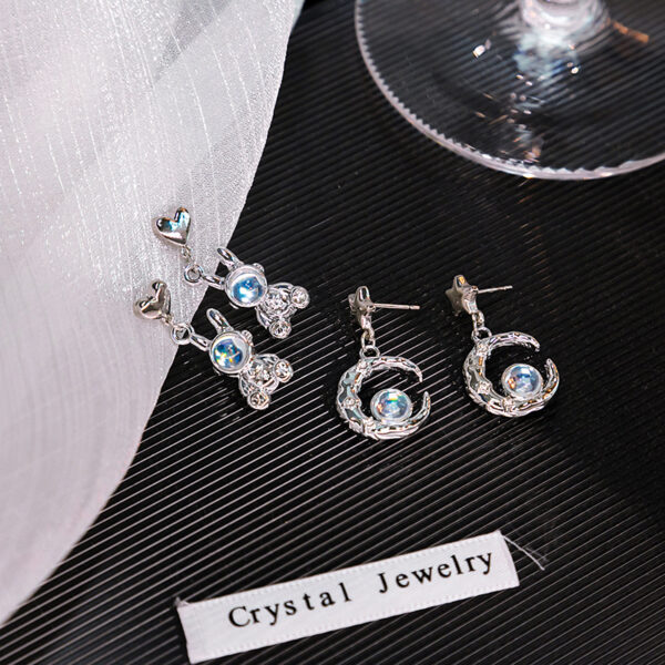 Wholesale Zircon Moon Astronaut Earrings