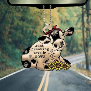 O1CN01eKMR5C1oI6kMJUR3G__2214997335201-0-cib Wholesale Acrylic Cow Car Ornament