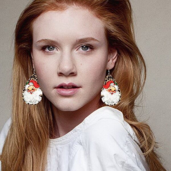 Wholesale Christmas Cow Leopard Print Santa Claus Christmas Tree Bus Truck Snowman Wood Earrings