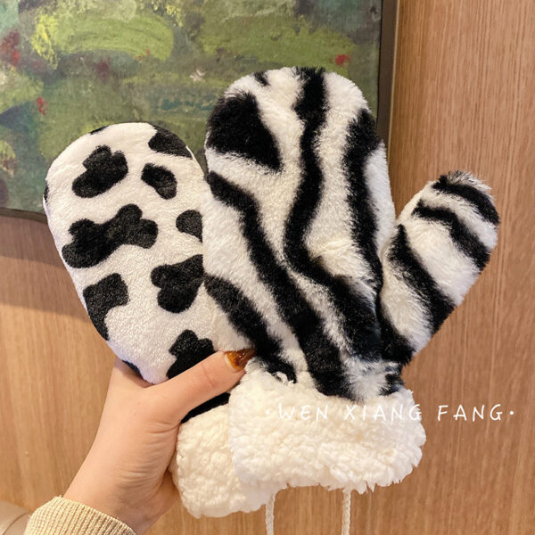 Wholesale Warm Thickened Plush Zebra Print Cow Print Gloves