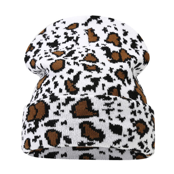 O1CN01eZImxM2AbGwnkdVc5_2496528221-0-cib Wholesale Cow Pattern Leopard Jacquard Knitted Hat Thickened Warm Wool Hat