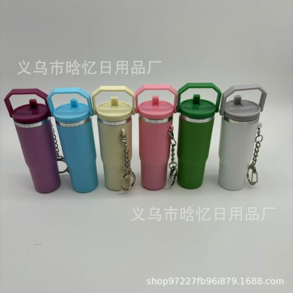 Wholesale 9x5x3cm Little Bigger Mini Tumbler Cup Keychains Pendant