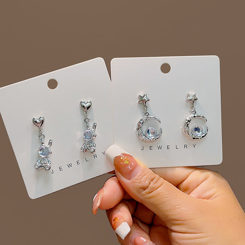 Wholesale Zircon Moon Astronaut Earrings