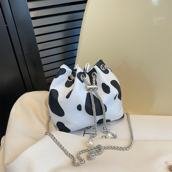 Wholesale Canvas Cow Print Leopard Chain Shoulder Bag