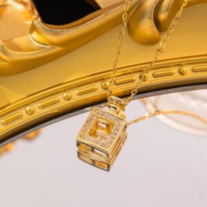 Full Diamond Perfume Bottle Necklace