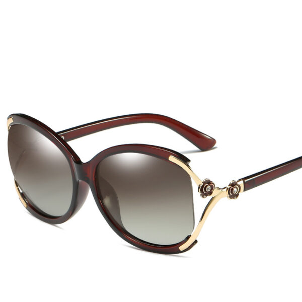 O1CN01f4jvWi1jH7pPVbmW2_2213444044522-0-cib Wholesale Large Frame Hollow Camellia Sunglasses