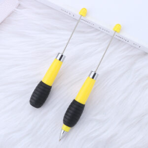Ballpoint pen black bullet type 1.0mm / 22-Macaroon Yellow