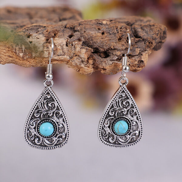 O1CN01fWtpOJ1qyMWfluZJl_2206372095564-0-cib Wholesale Teardrop Turquoise Alloy Earrings