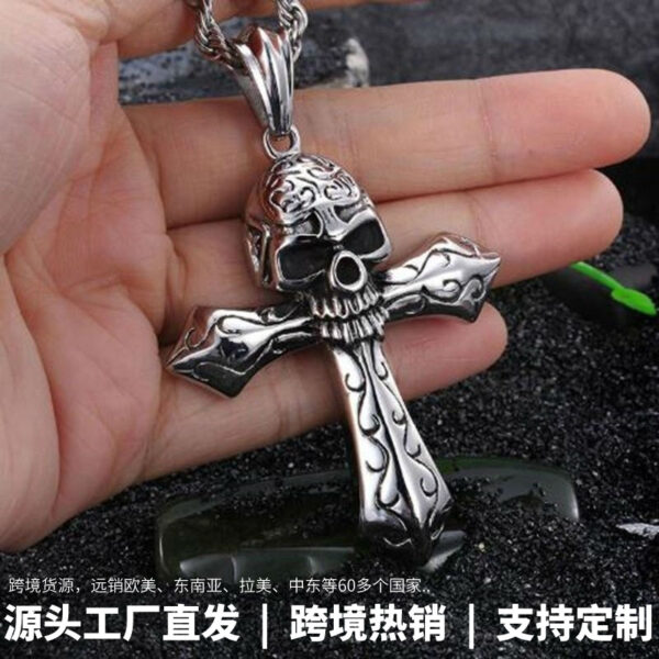 Wholesale Skull Cross Pendant Alloy Necklace
