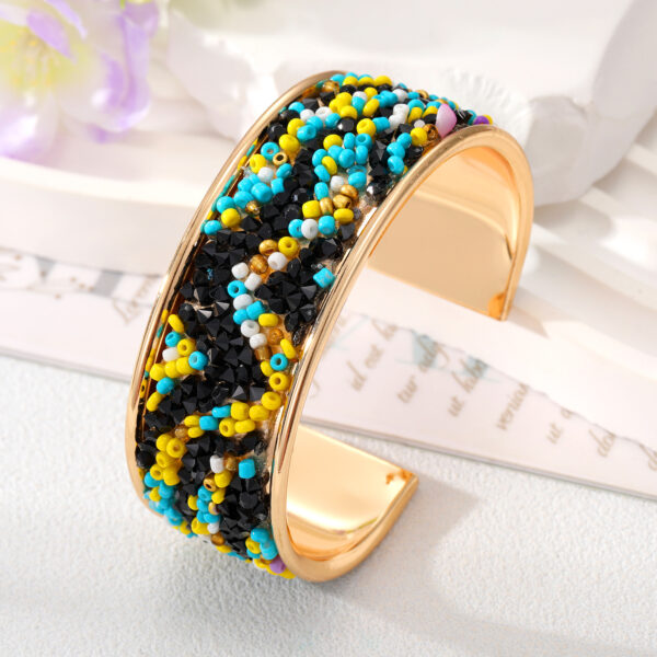 Wholesale Colored Crushed Stone Alloy Bracelet